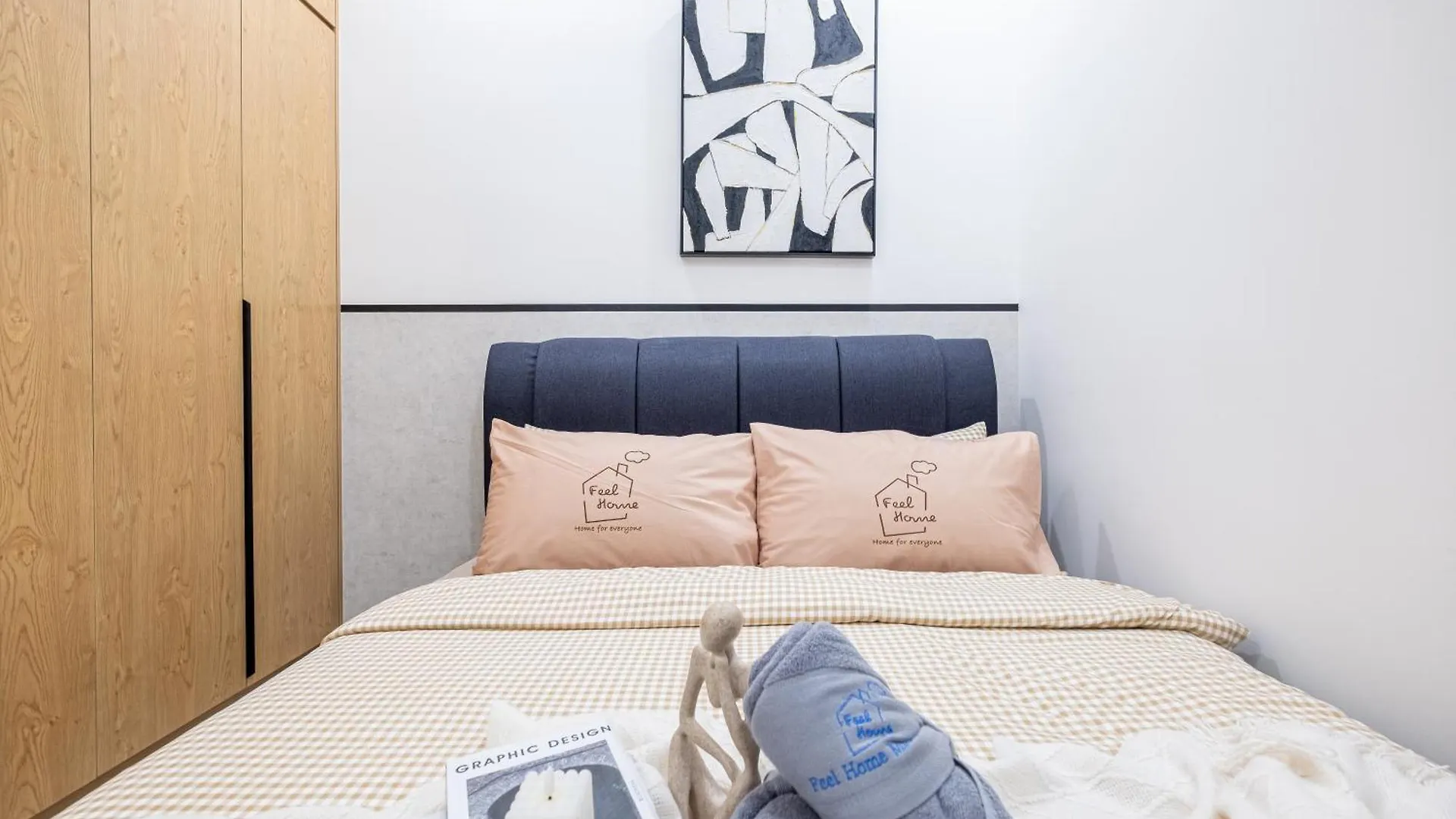 Apartment Rc Residence By Feel Home