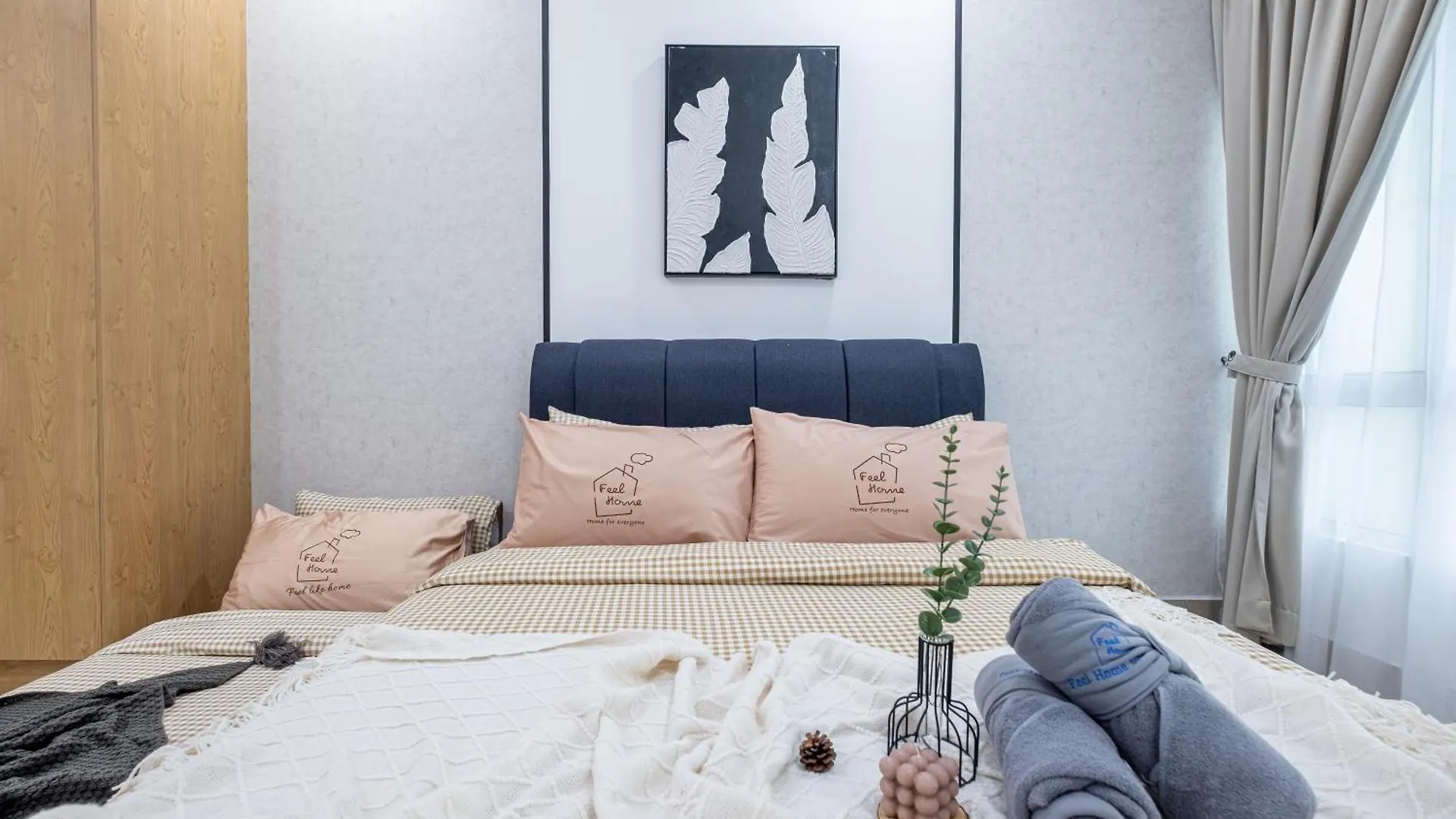 Apartment Rc Residence By Feel Home